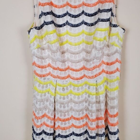 Trina Turk Multicolor Scallop Fringe Lace Heights Dress Size 10 - Picture 4 of 9